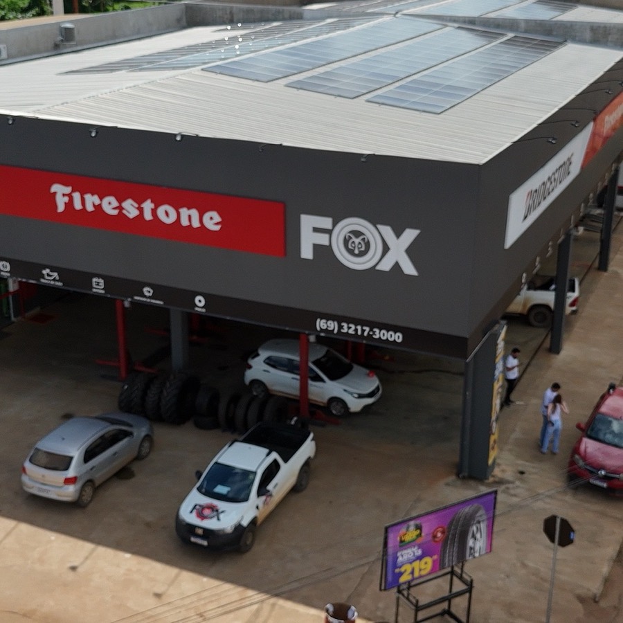 Vista aerea da loja Fox Pneus em Ariquemes